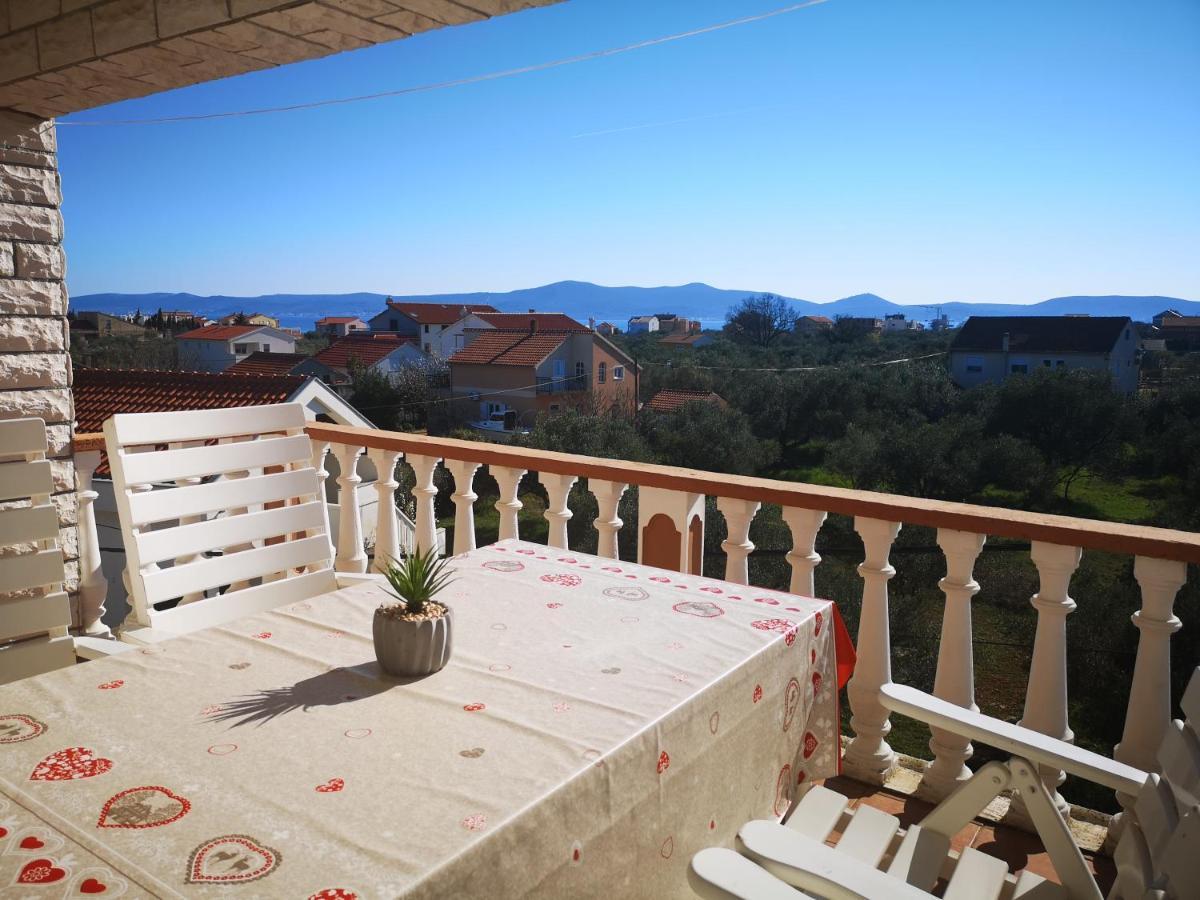 Apartments Brkovic Sukošan エクステリア 写真