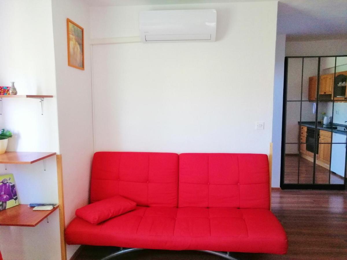 Apartments Brkovic Sukošan エクステリア 写真